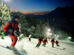 Wedeln zwischen Schneekristallen und Sternenglanz