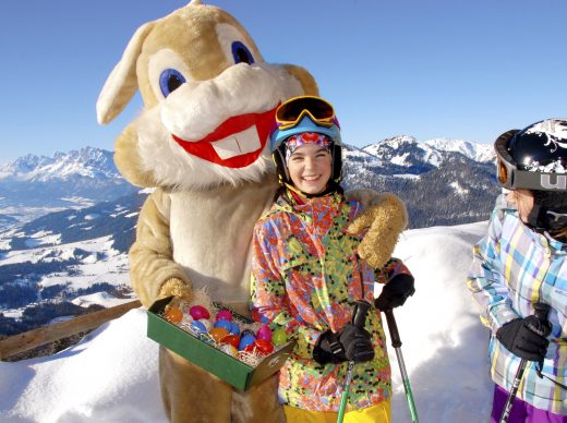 Mit dem Osterhasen auf Schneekurs
